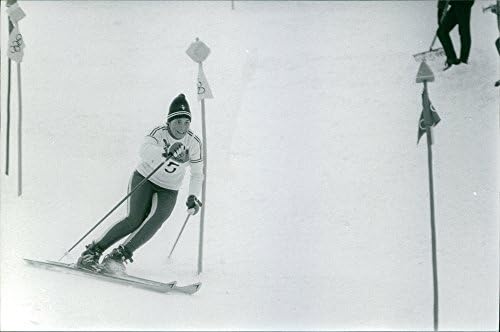 תצלום וינטג 'של גולש הספורטאי בזמן שהתמודד באולימפיאדה. קבע - פברואר 1968